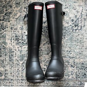 Black knee high hunter boots